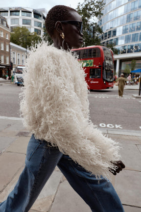 JACKE MIT METALLFASEN