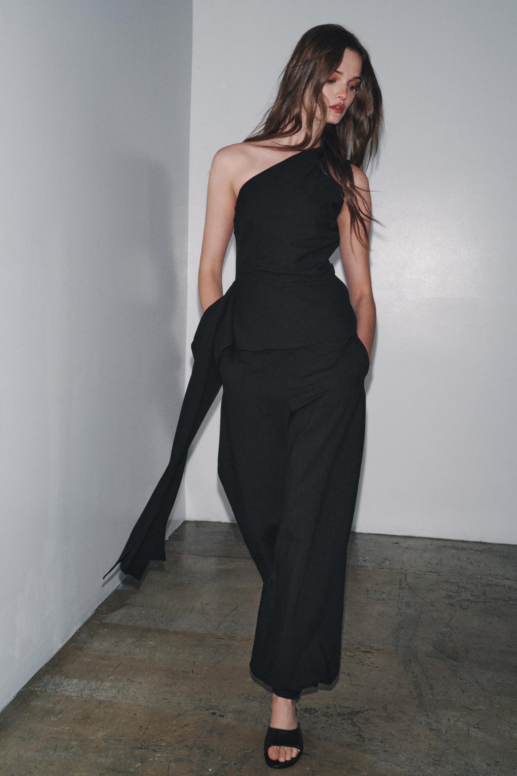 Asymmetric Tie Top