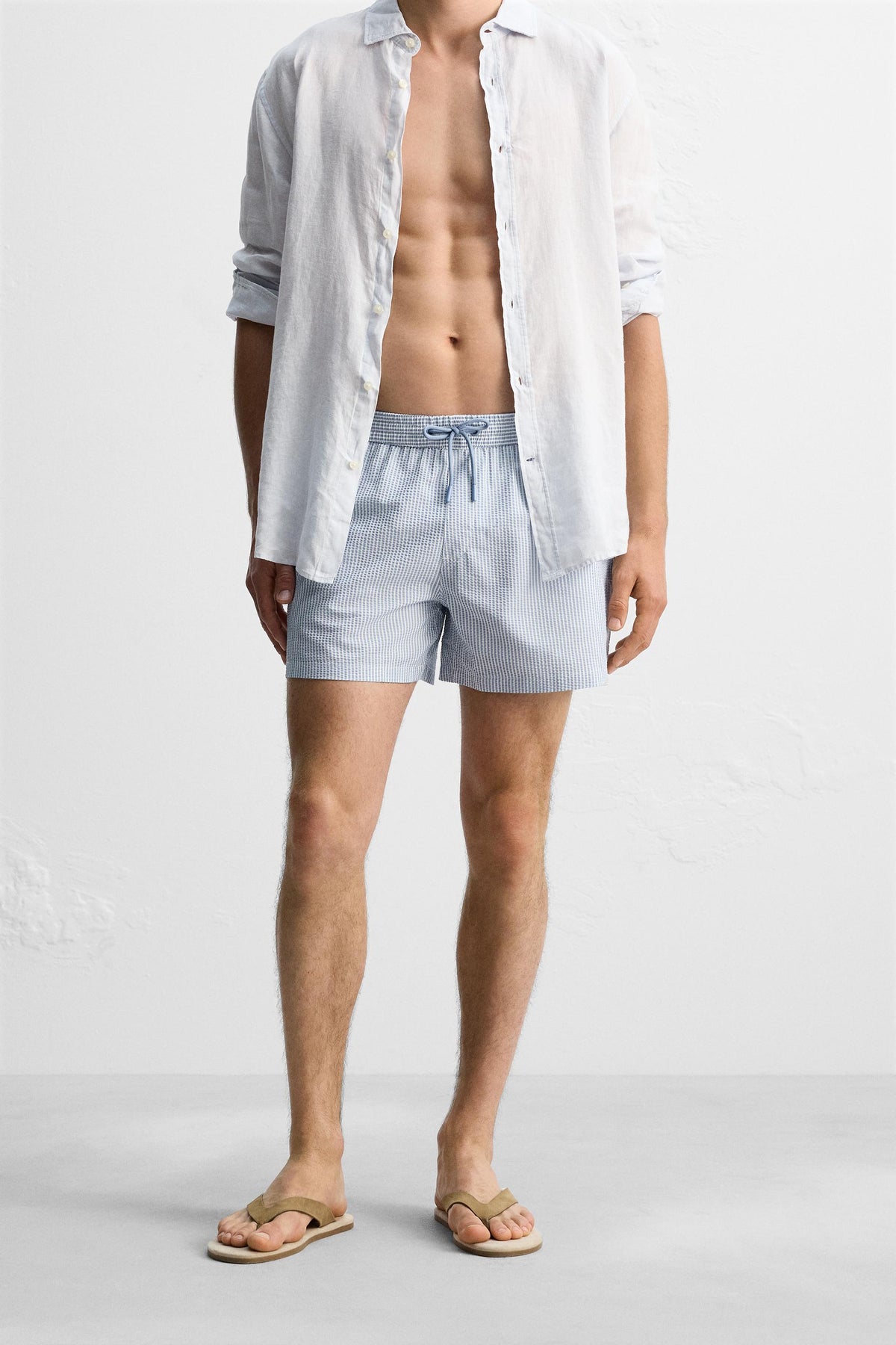 SEERSUCKER MID-LENGTH SWIMMING TRUNKS - Image 2
