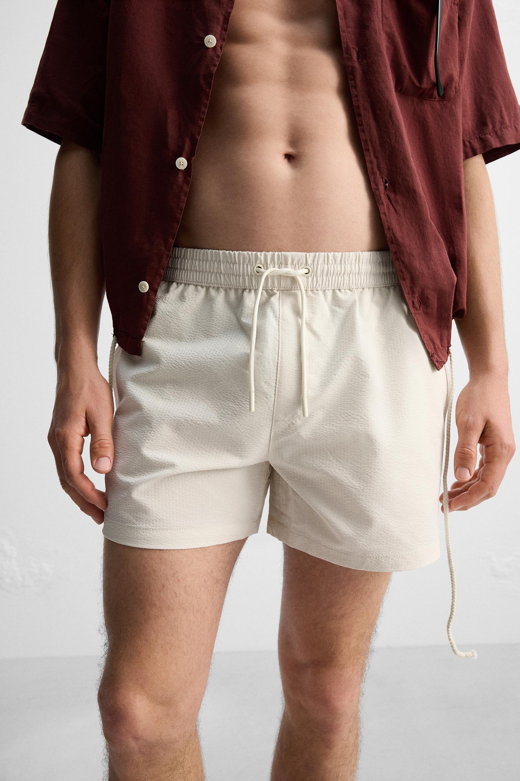 SEERSUCKER MID-LENGTH SWIMMING TRUNKS - Image 6