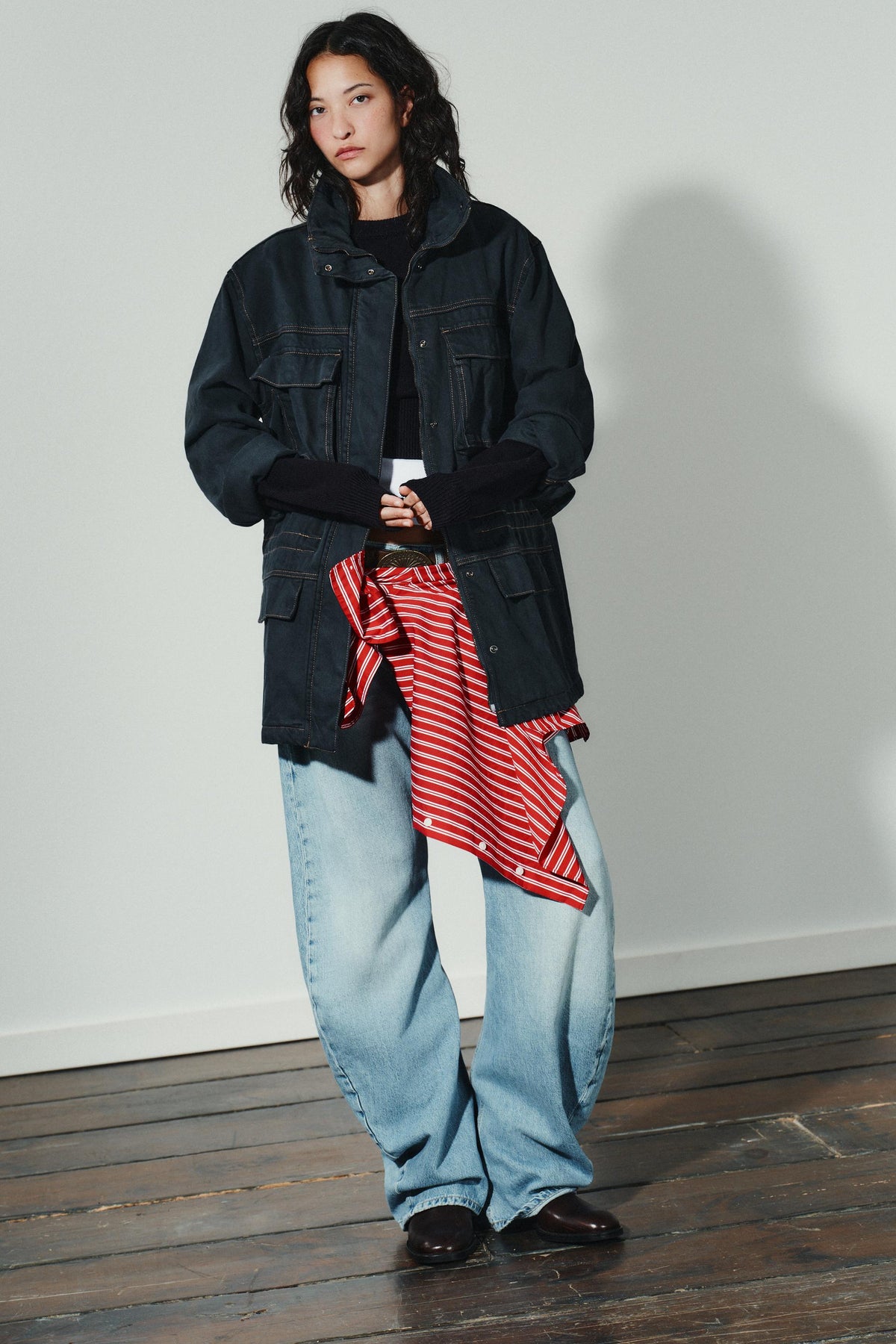 Jacke mit Ziernähten