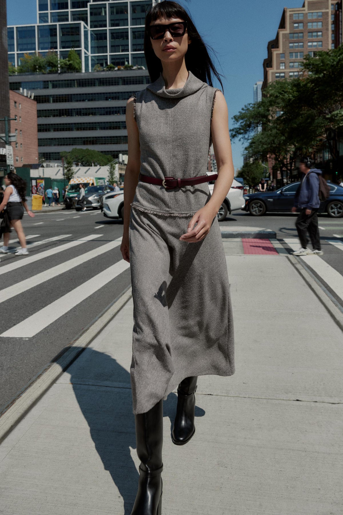 BELTED STRUCTURE MIDI DRESS