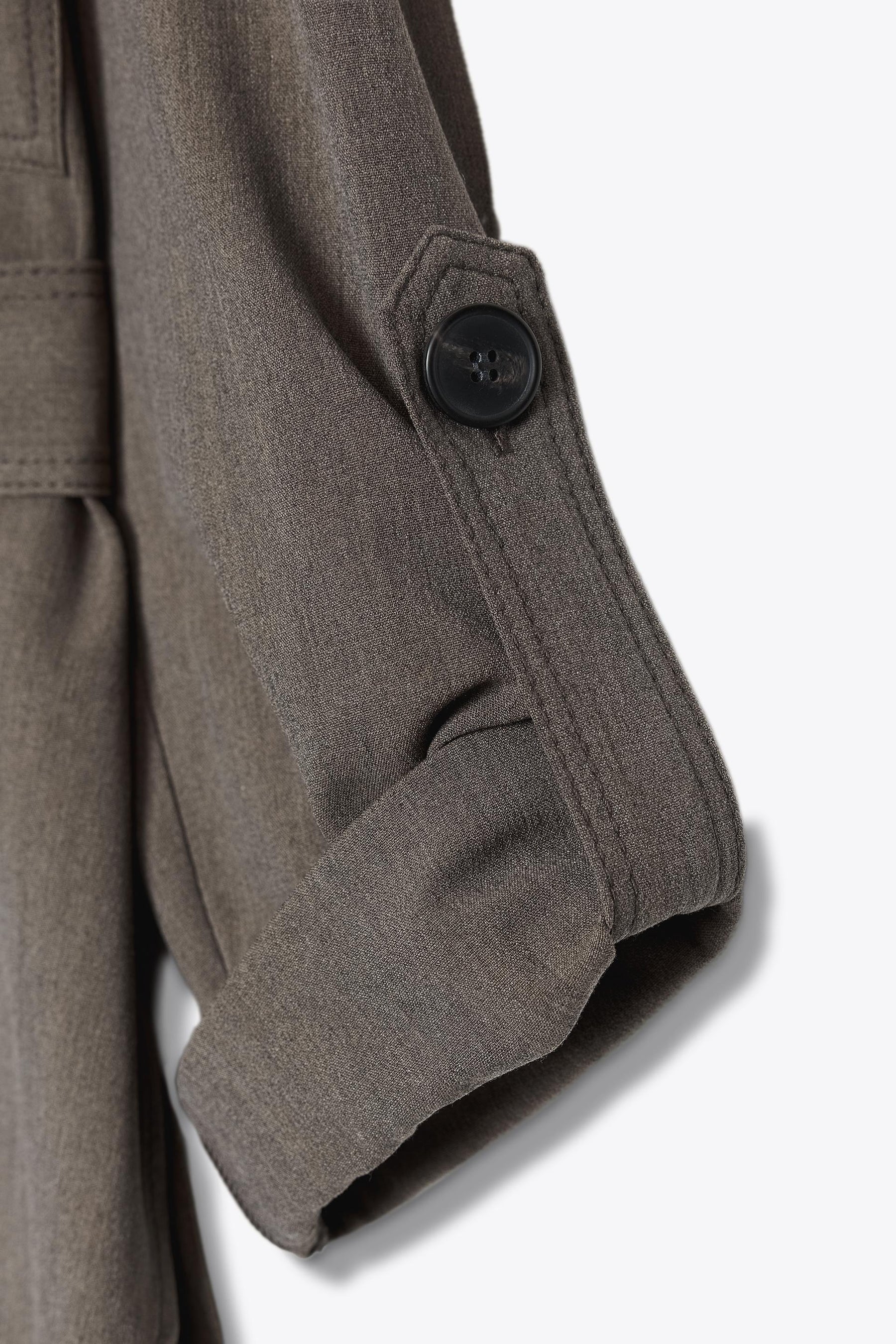 Roll-Up Sleeve Shirt