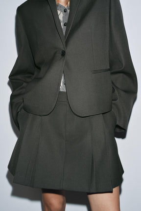 Pleated Short Skirt