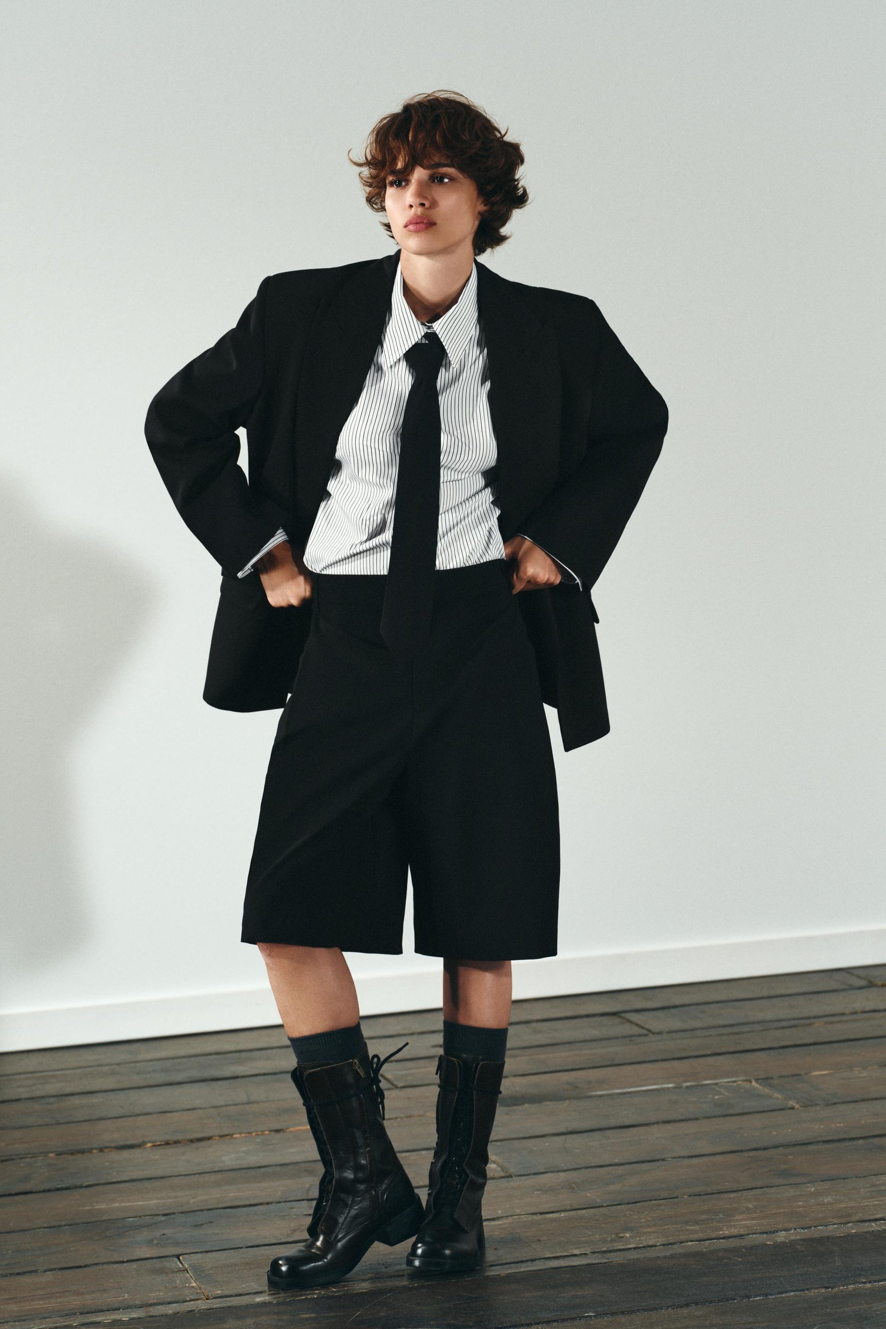 POPLIN TIE SHIRT