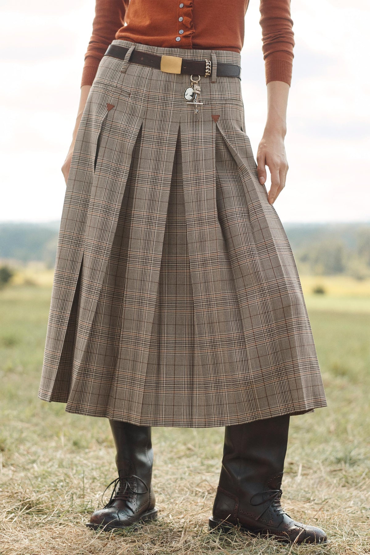 CHECK BOX PLEAT SKIRT