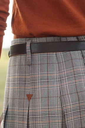 CHECK BOX PLEAT SKIRT