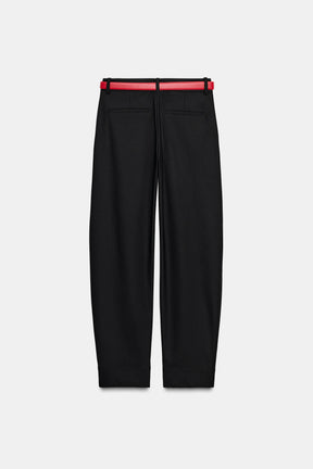 Straight-leg trousers with belt.