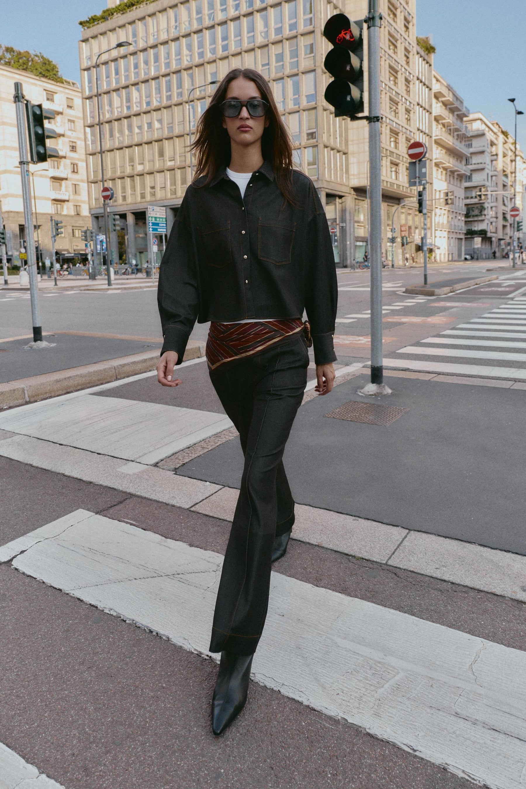 Oversized Shirt Contrast Stitching