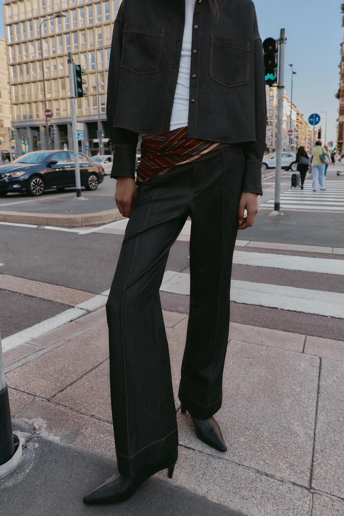 TOPSTITCH TROUSERS