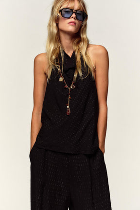 METALLIC HALTER TOP