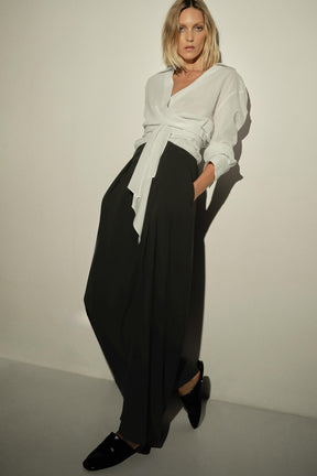 Pleated Wide Pants