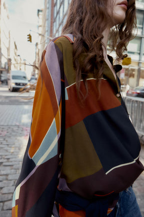 PRINTED WRAP SHIRT