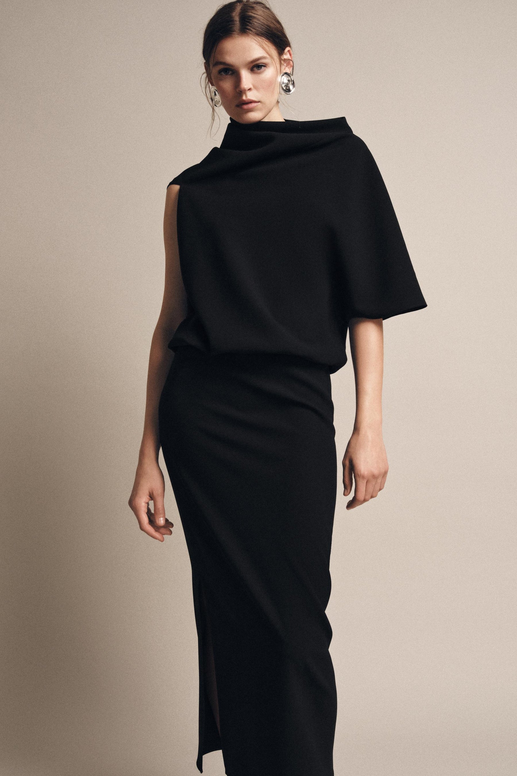 ASYMMETRIC DRESS