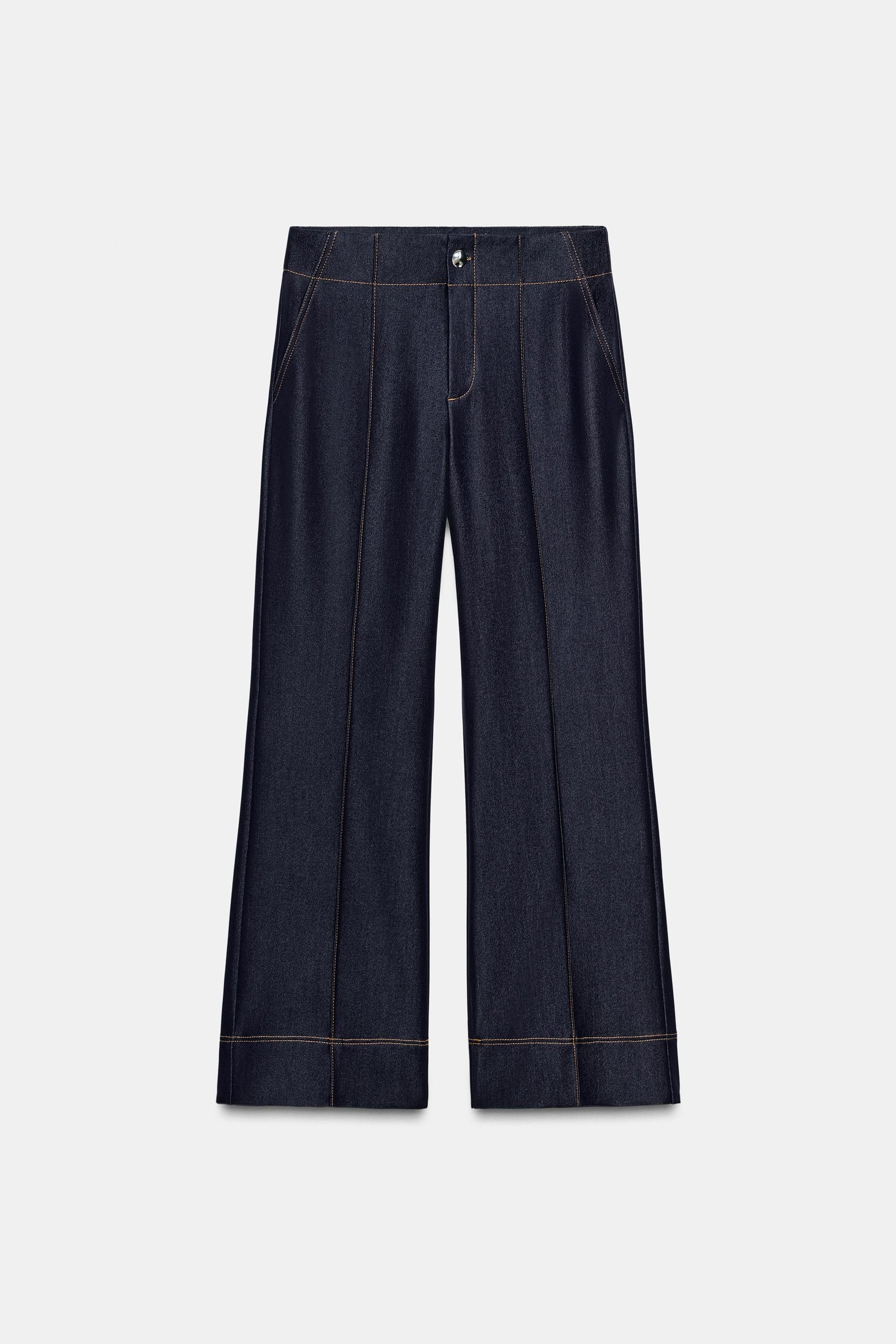 Bootcut-Hose mit kontrastierenden Ziernähten