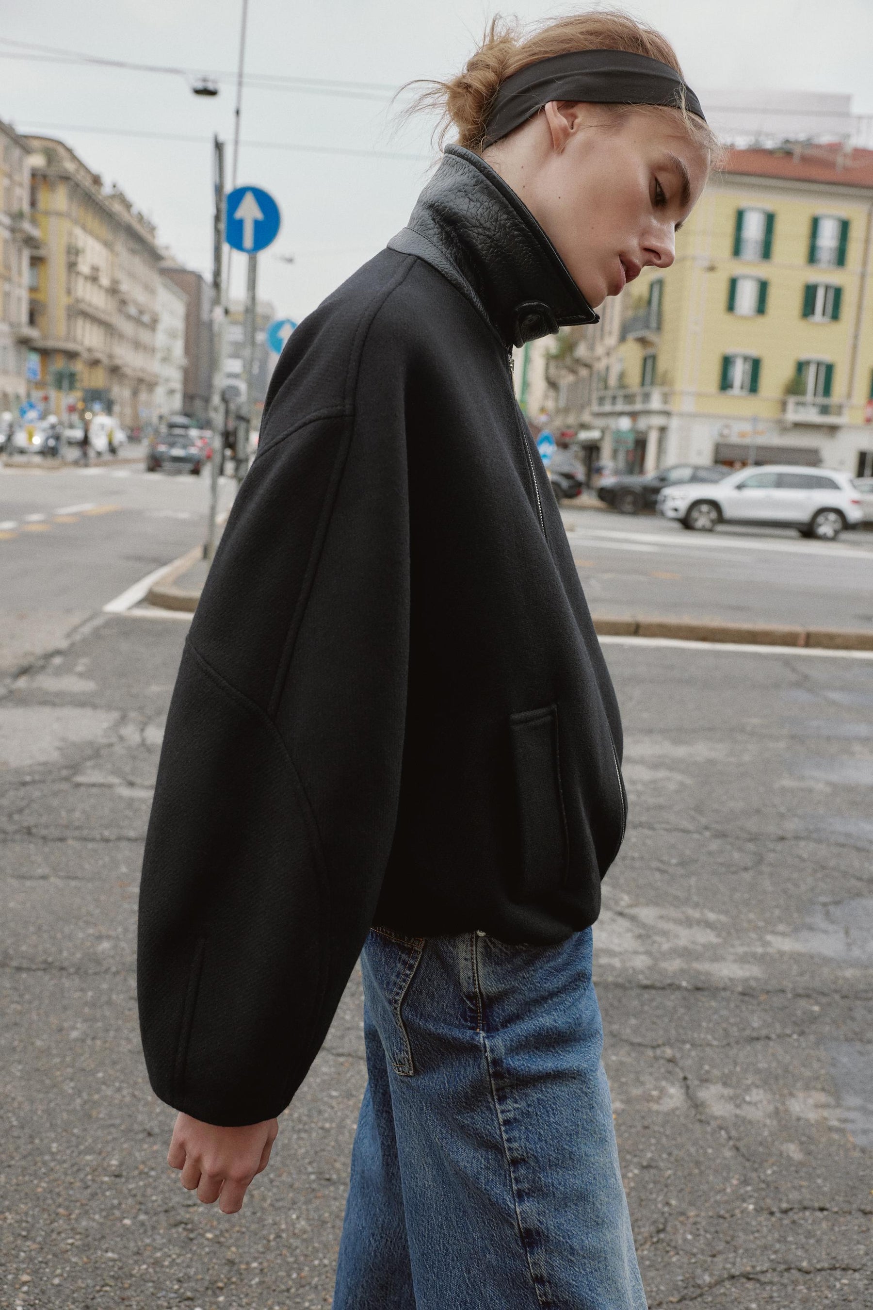 BALLOON BOMBER JACKET WITH CONTRAST WOOL COLLAR - Image 6