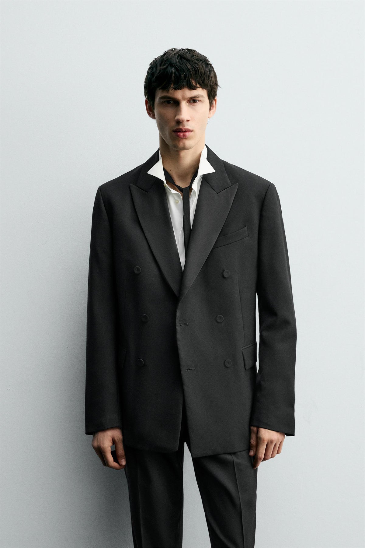 DOUBLE-BREASTED DINNER JACKET - Image 2