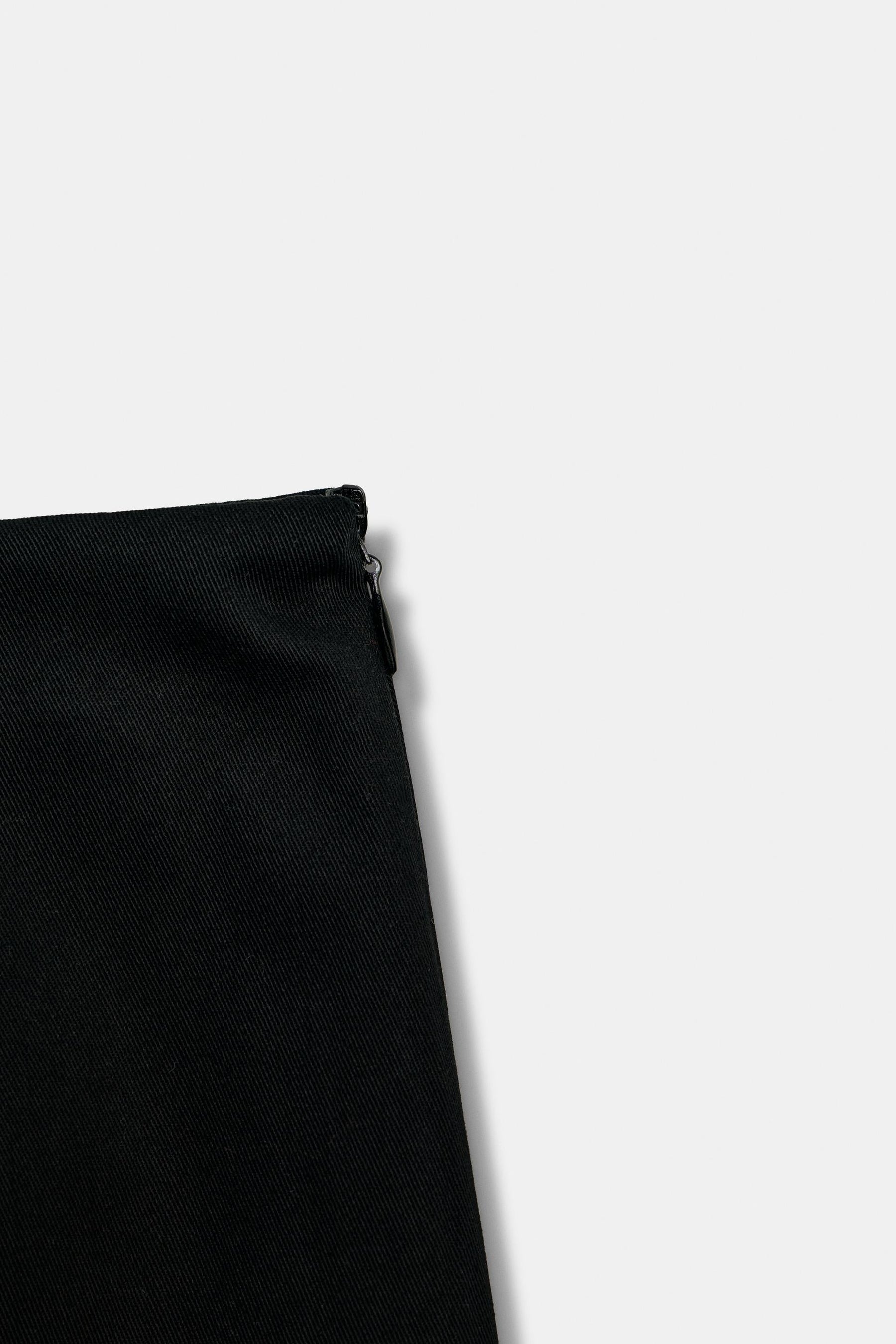 Contrast Skirt