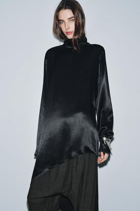 Asymmetric long blouse
