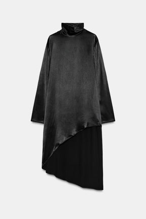 Asymmetric long blouse