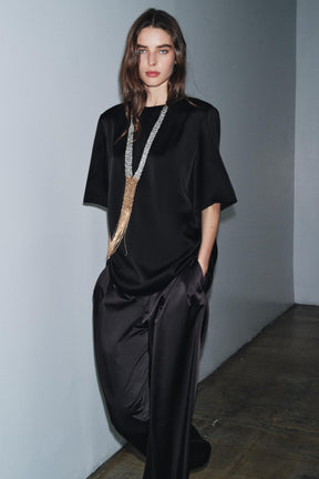 Padded shoulder top