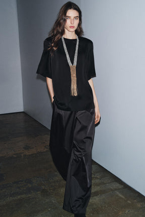 Padded shoulder top
