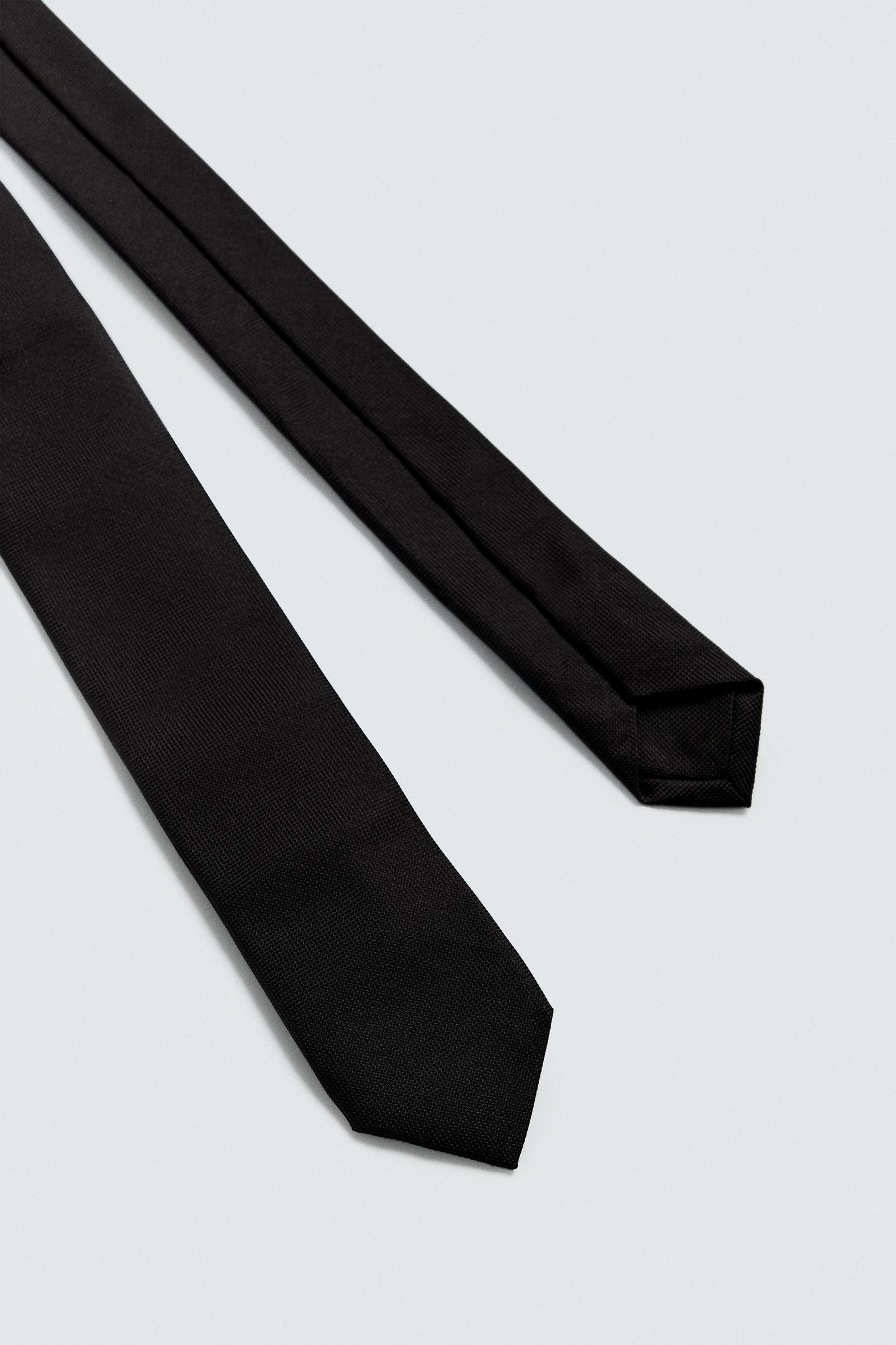 Slim Silk Tie