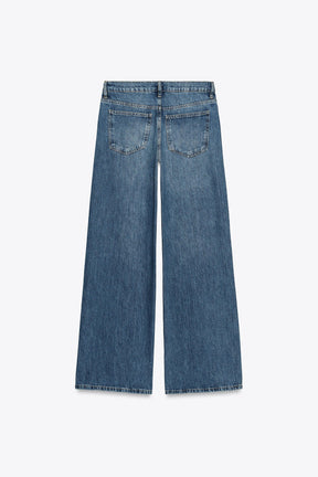 Wide-Leg Low-Rise Jeans