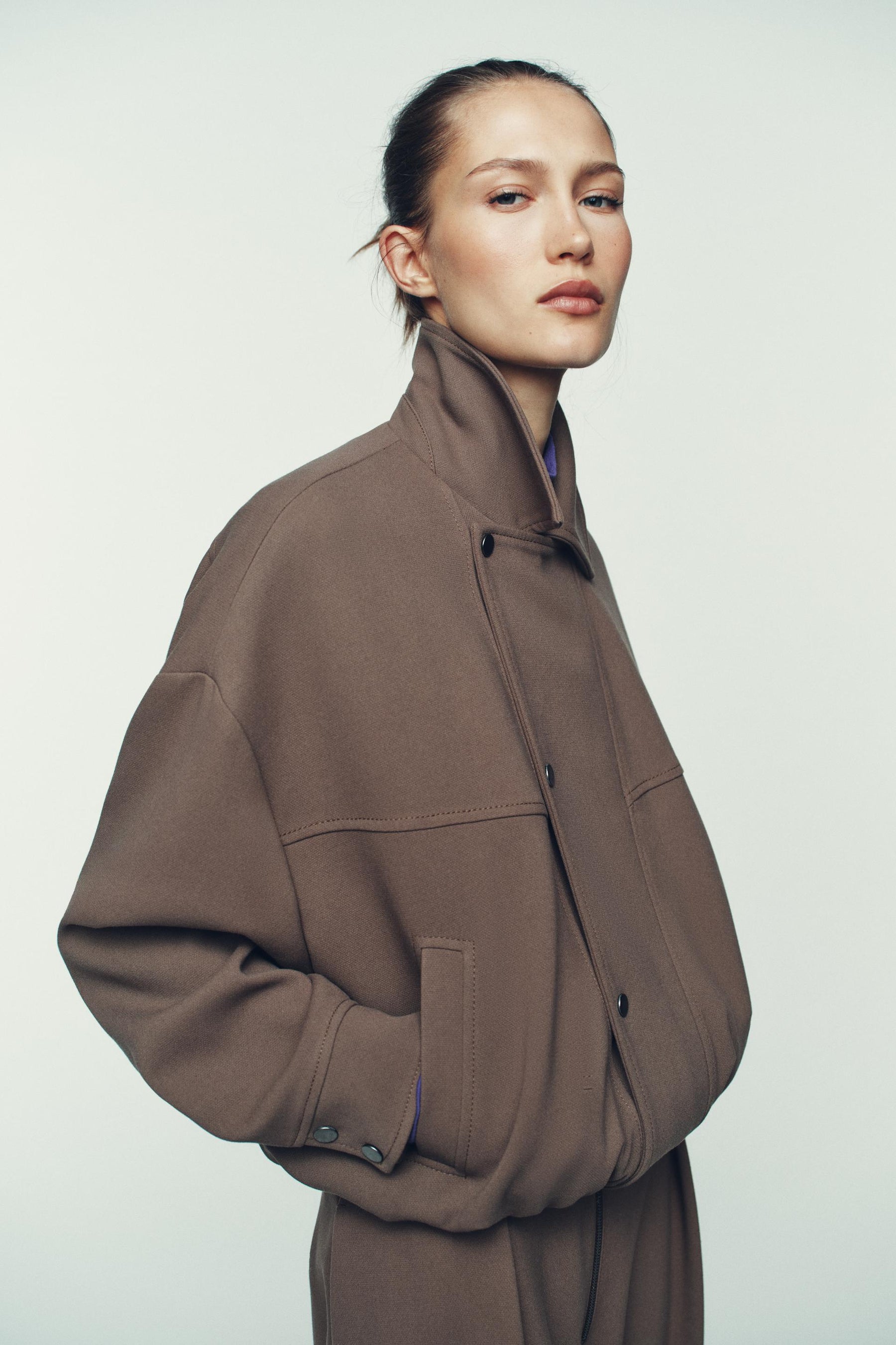 CROSSOVER BOMBER JACKET - Image 2