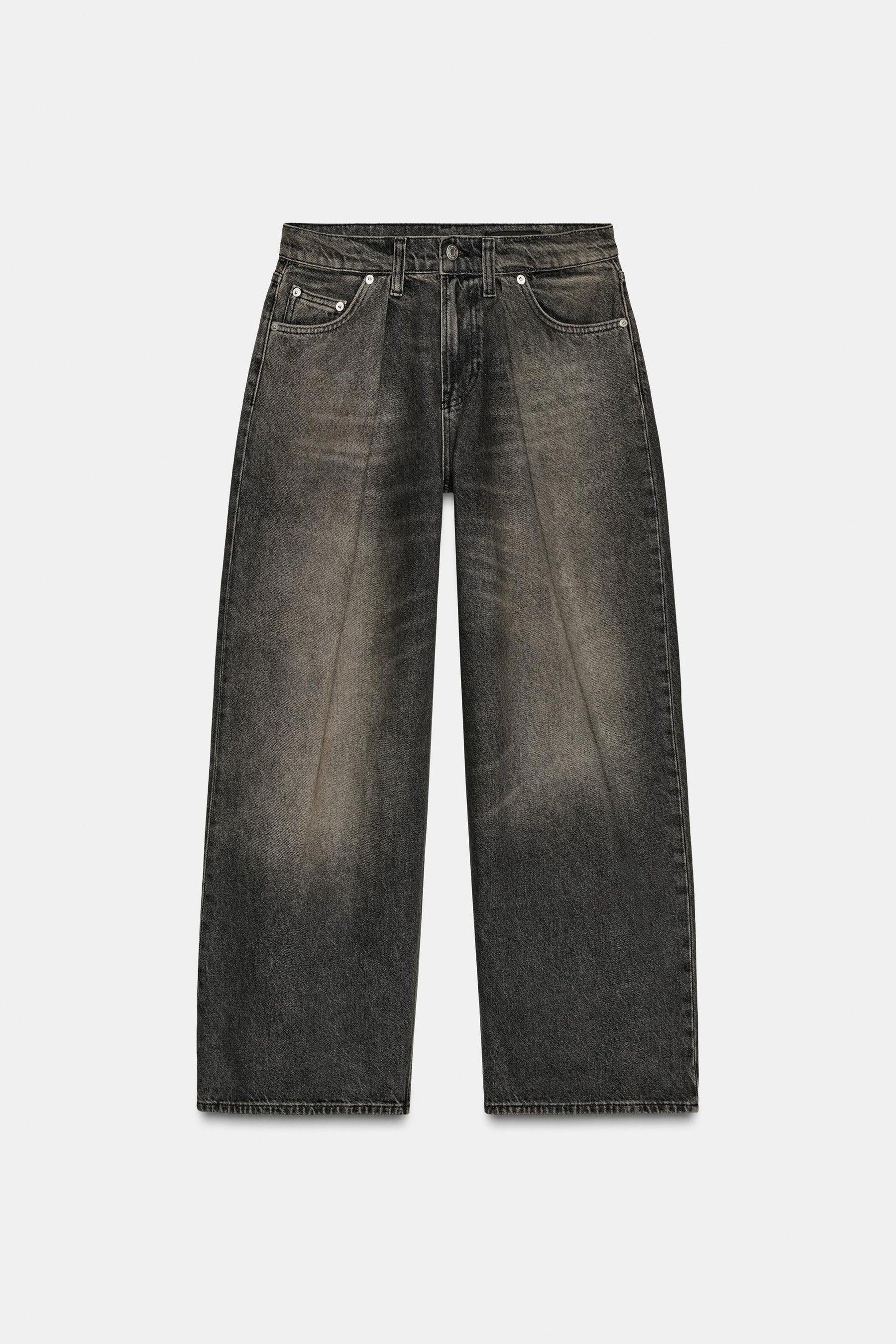 Wide-leg mid-waist jeans