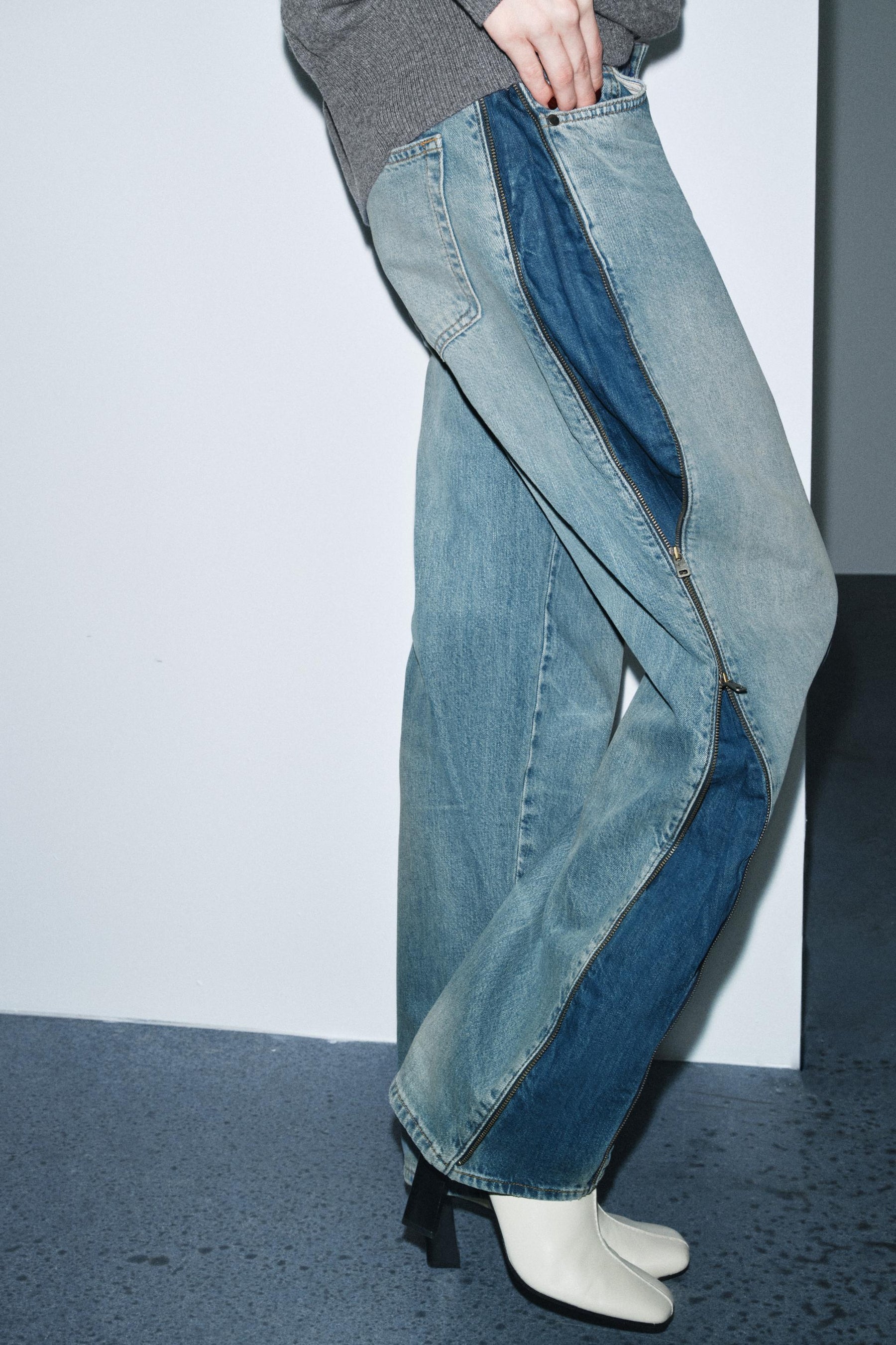 Jeans mit mittelhohem Bund und Reißverschlüssen