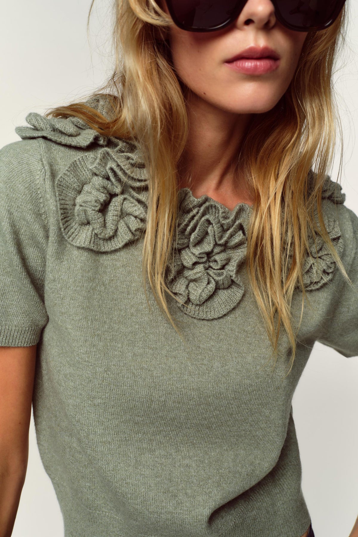 Floral knit short sleeve