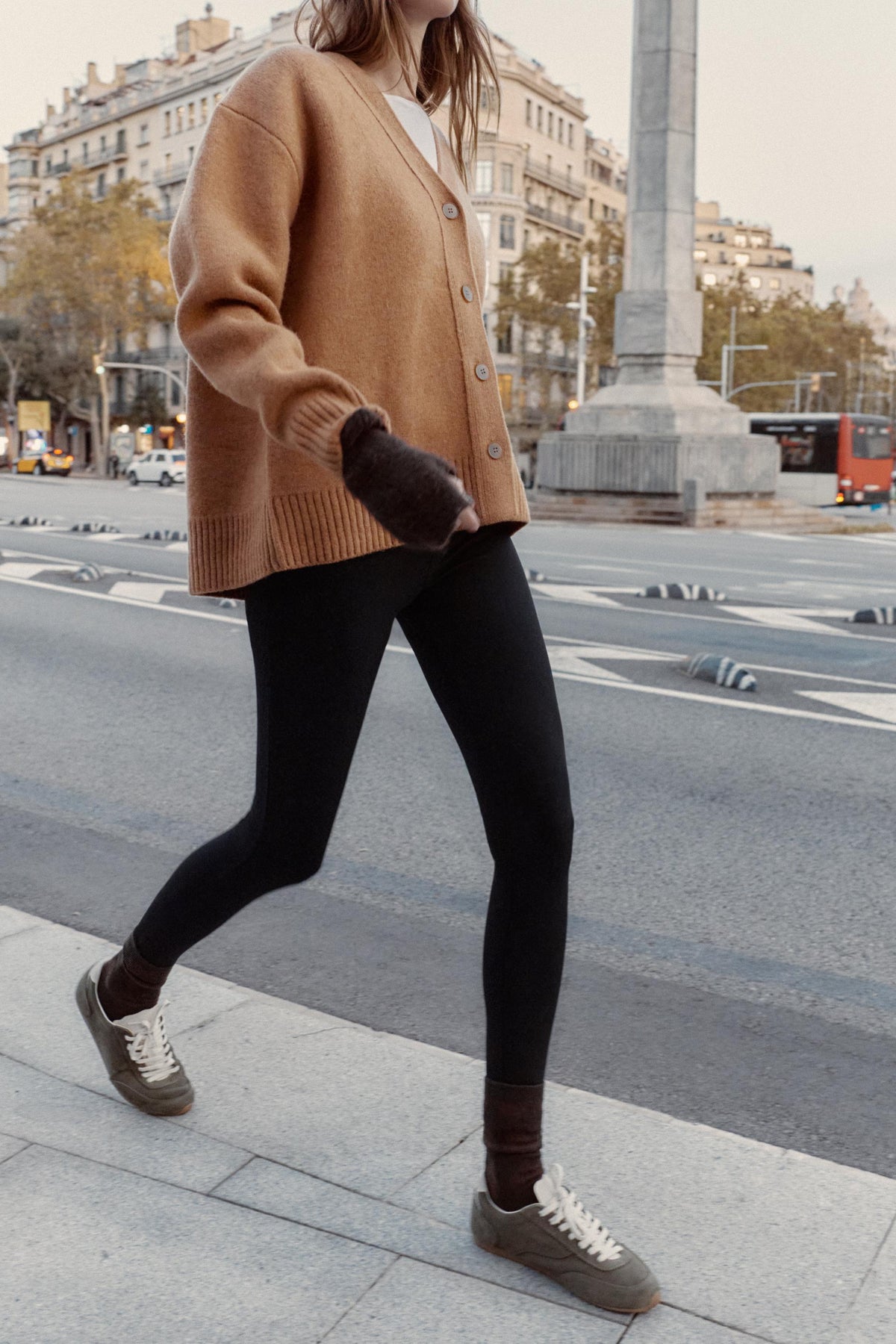 OVERSIZED WOOL CARDIGAN