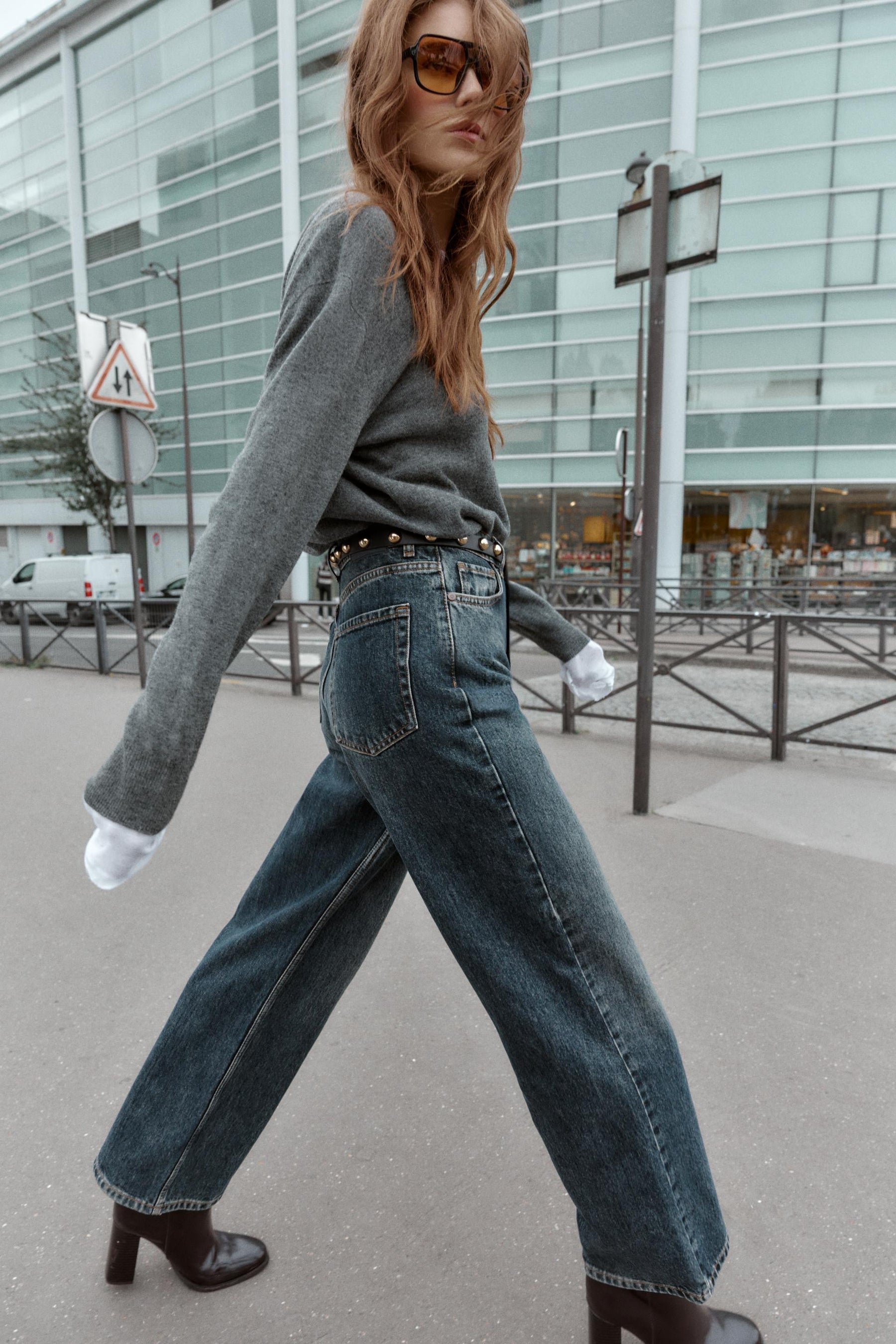 Straight Tapered High-Waist Jeans