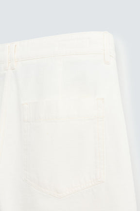 PLEATED RELAXED FIT BERMUDA SHORTS - Image 9