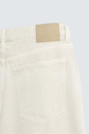 REGULAR FIT DENIM BERMUDA SHORTS - Image 9