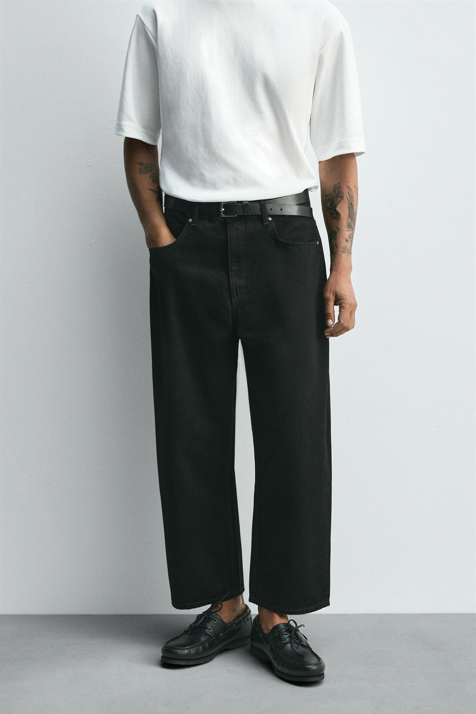 Tapered Wide Jeans