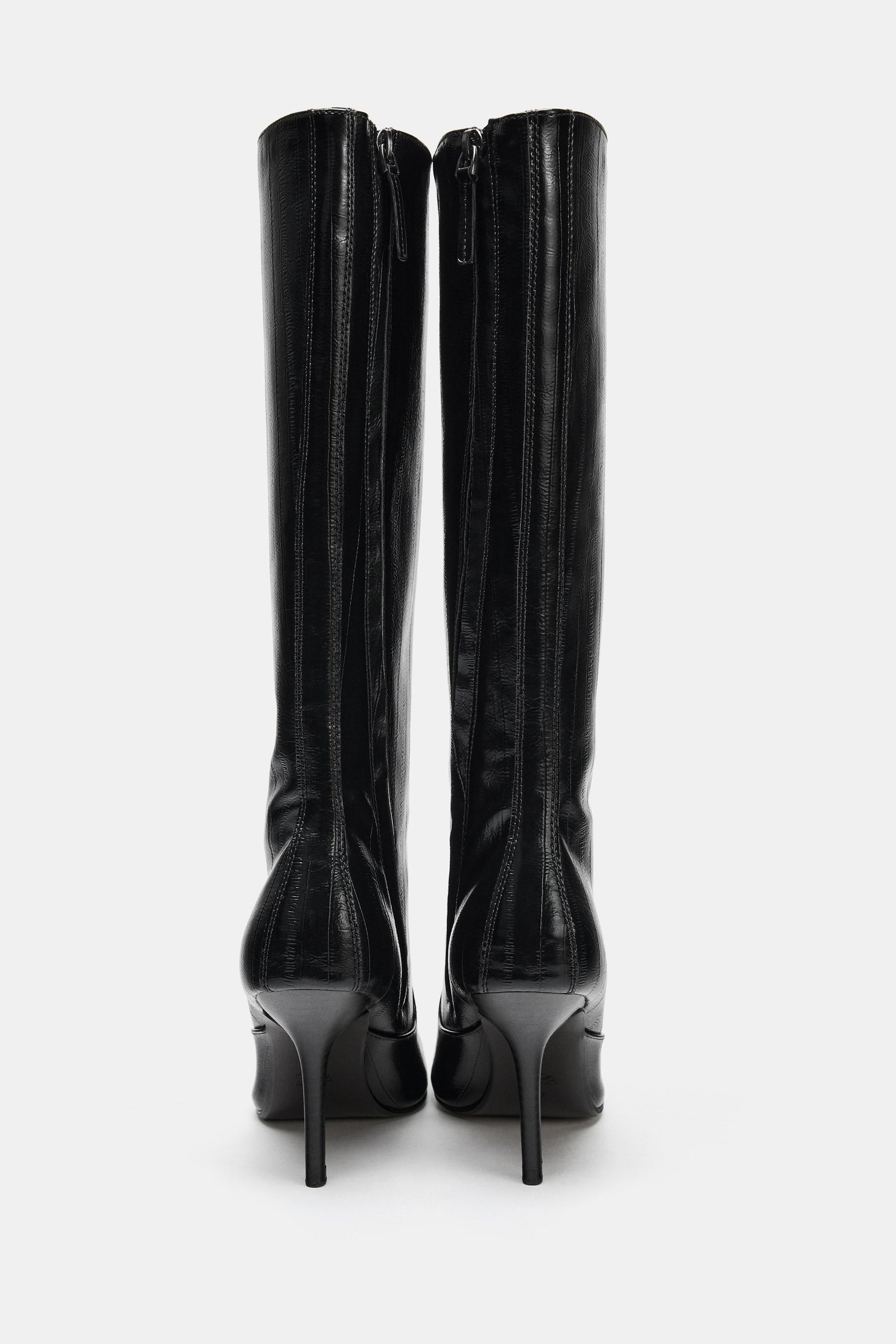 Engraved Heel Boots