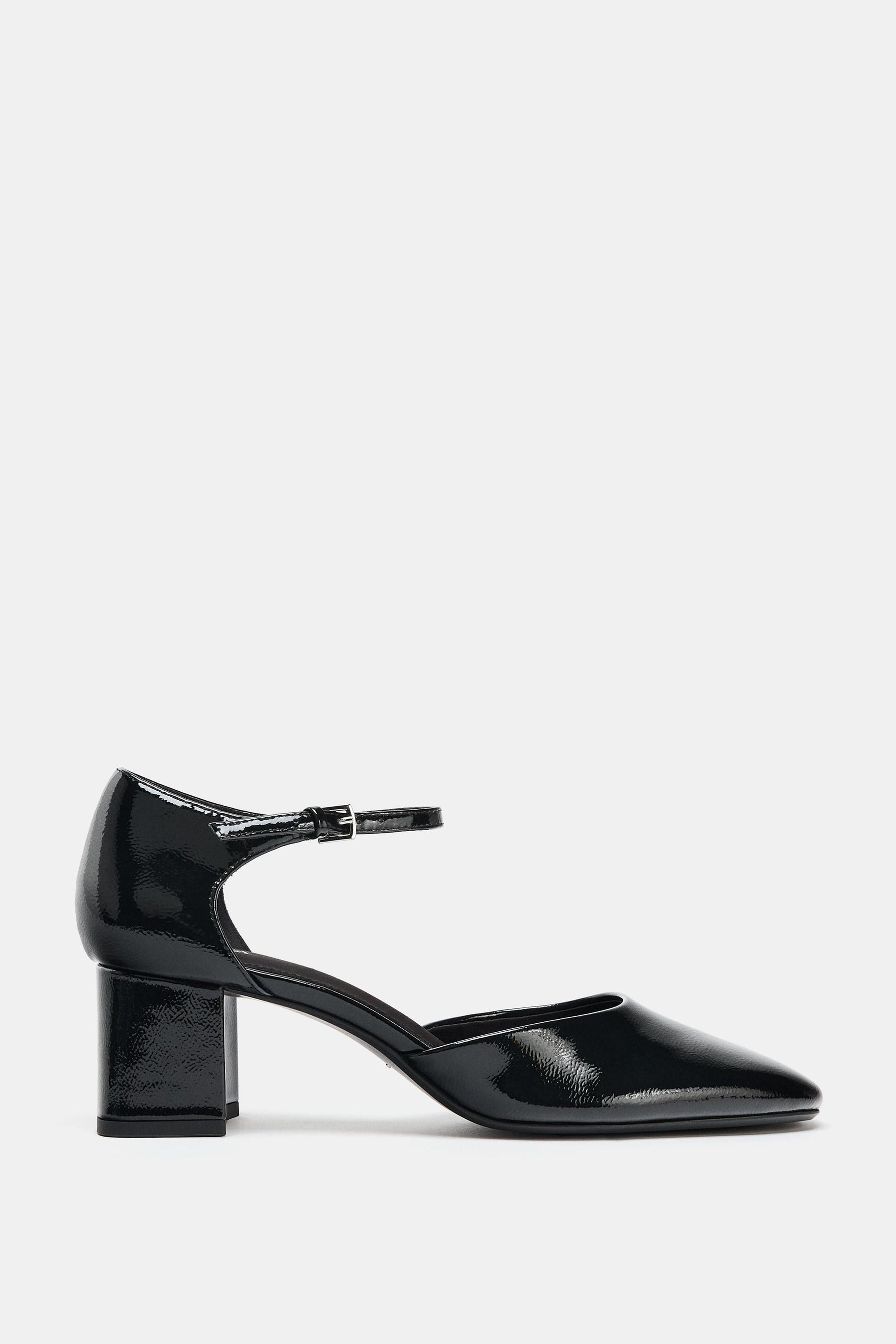 Mary Jane Schuhe in Lackoptik