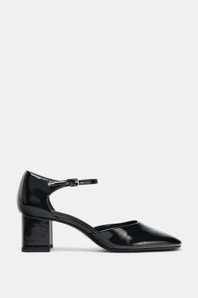 Mary Jane Schuhe in Lackoptik