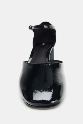 Mary Jane Schuhe in Lackoptik