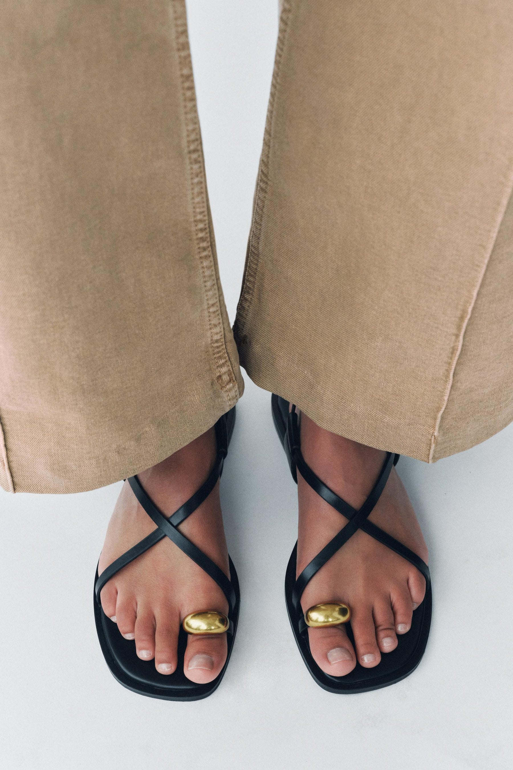 FLAT STRAP SANDALS WITH