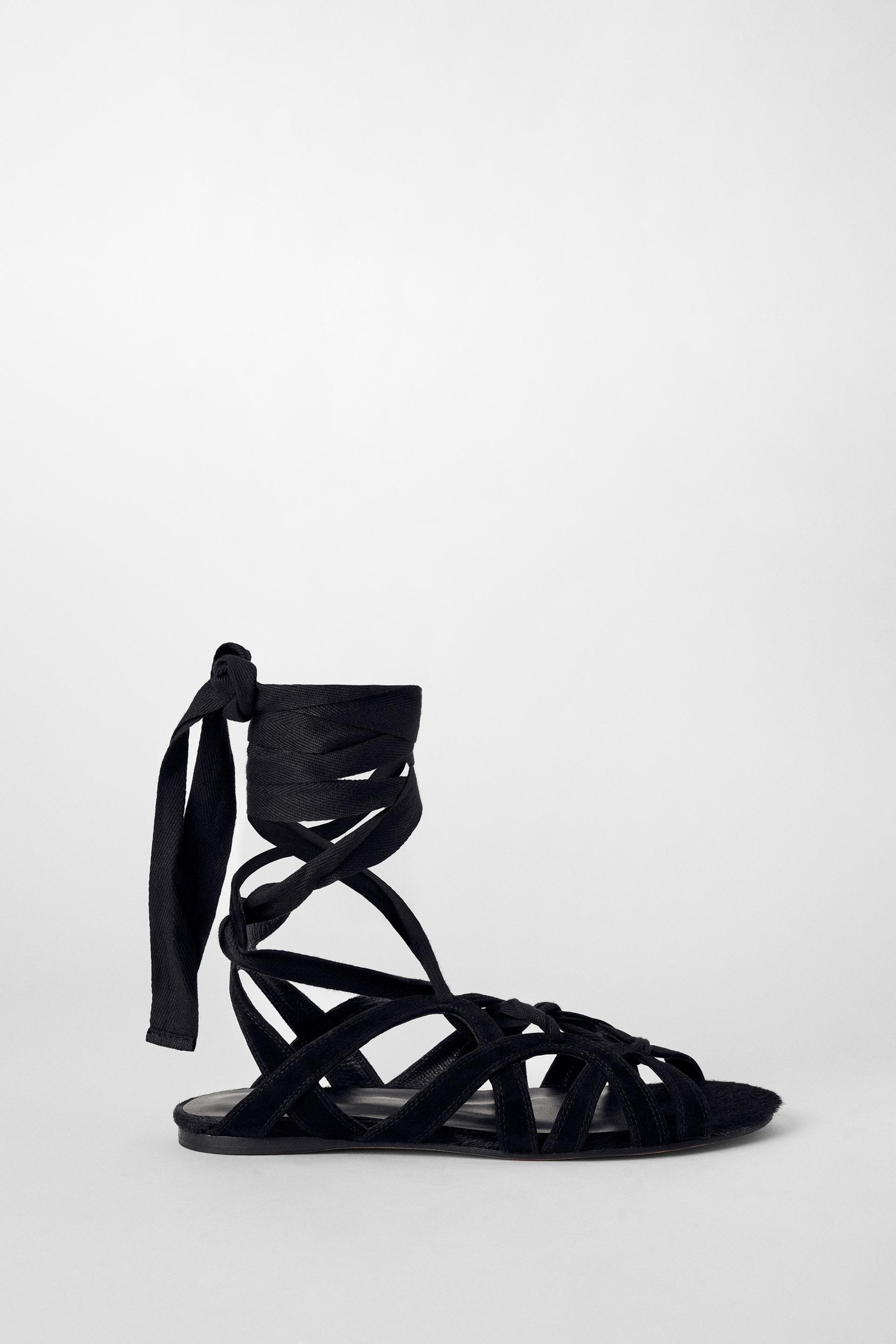 FLACHE SANDALEN