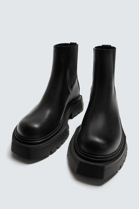 Chunky Chelsea Boots
