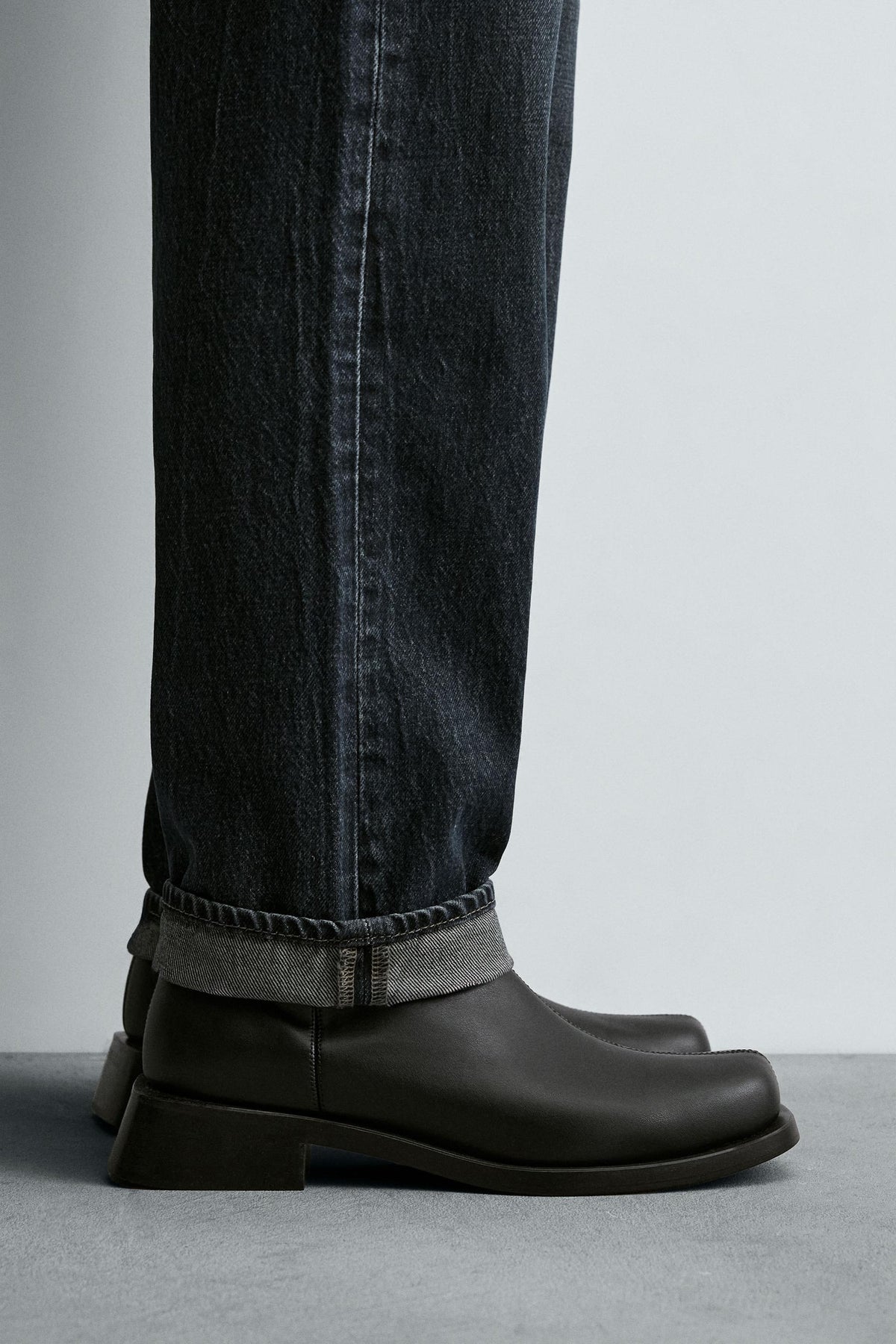 TOPSTITCHED BOOTS - Image 1