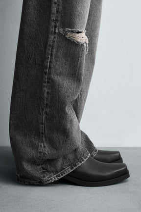 COWBOY BOOTS - Image 1