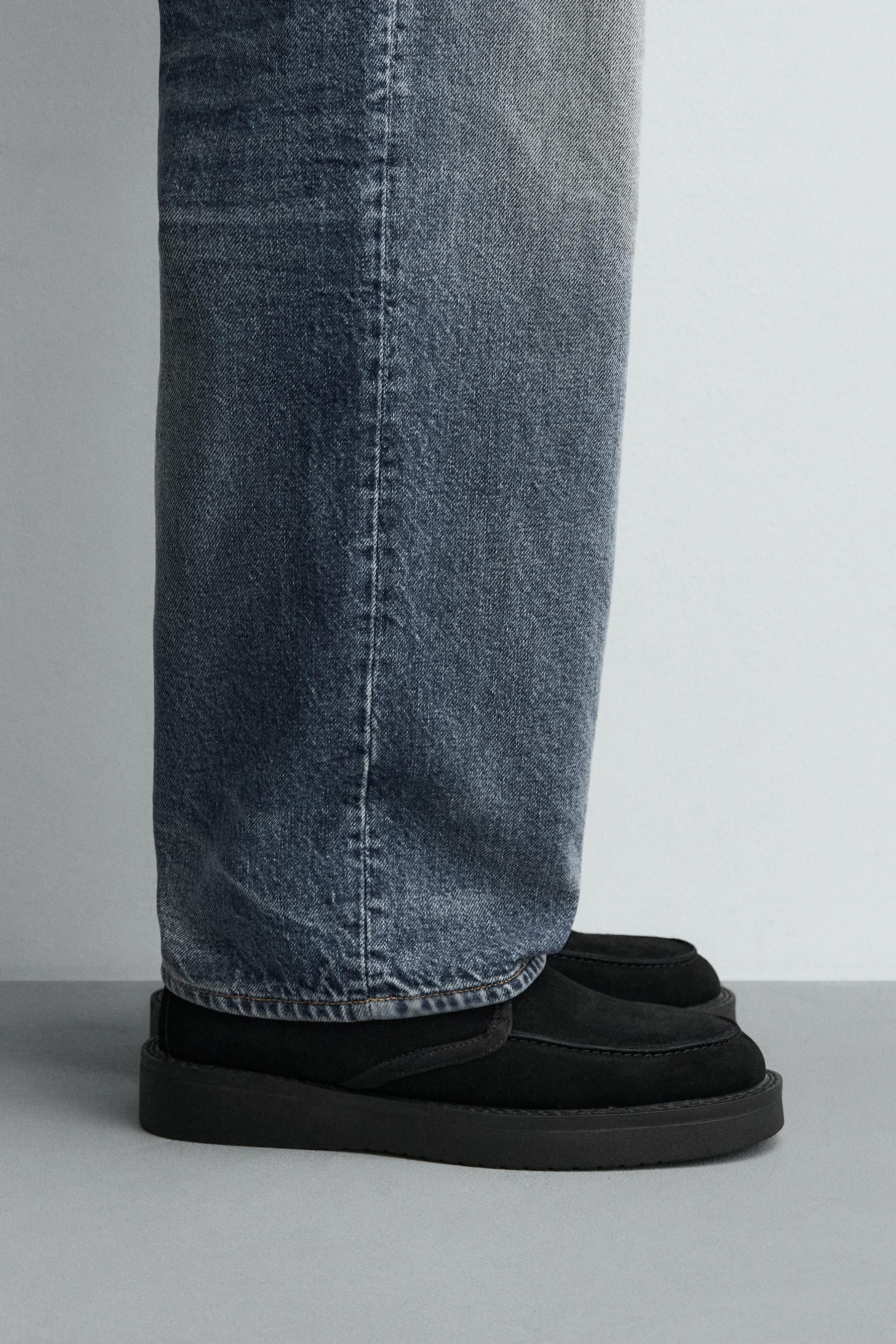 Schnürstiefel aus Leder