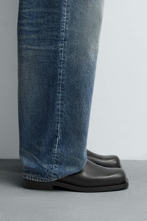 LEATHER BOOTS - Image 1