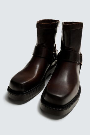 LIMITED EDITION LEATHER HARNESS BOOTS - Image 2