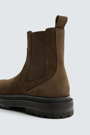 LEATHER CHELSEA BOOTS - Image 6